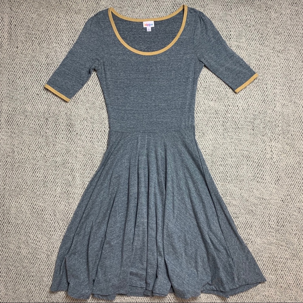 SOLD🌈LuLaRoe Nicole Gray Yellow Short Sleeve Midi